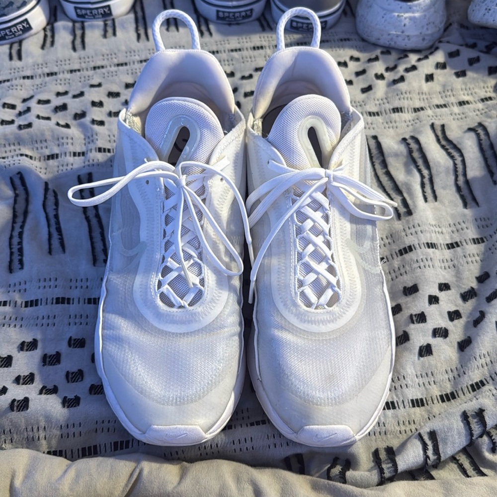 Nike Air Max 2090